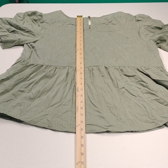 Falls Creek Women's Olive Colored Top Size Large - Picture 8 of 9